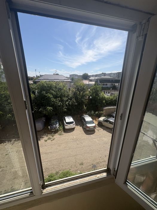 Garsonieră - Zona Școala 5 Călărași - Apel pentru detalii