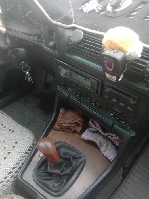 продам бмв 520  е  34