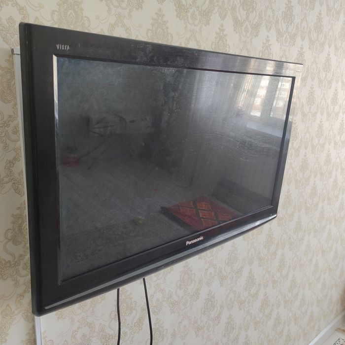 Телевизор Панасоник в отличном состоянии