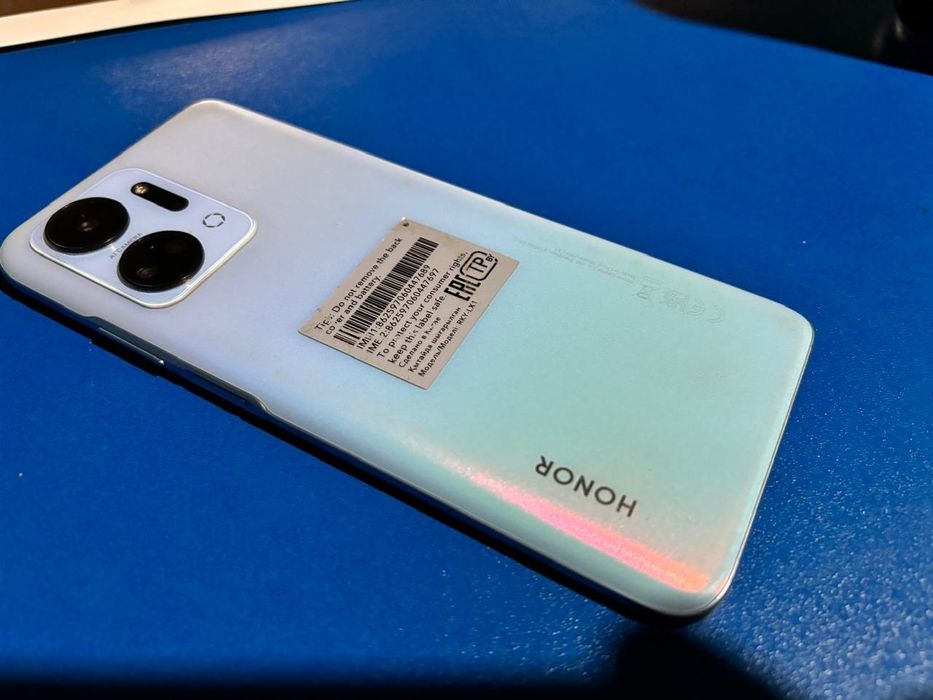 Телефон Хонор х7а