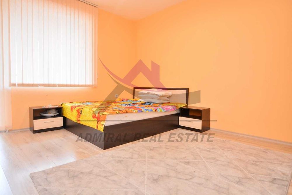 Дава се под наем Двустаен апартамент в Варна, Колхозен пазар - 60 кв.м за 350 € - Снимка #1