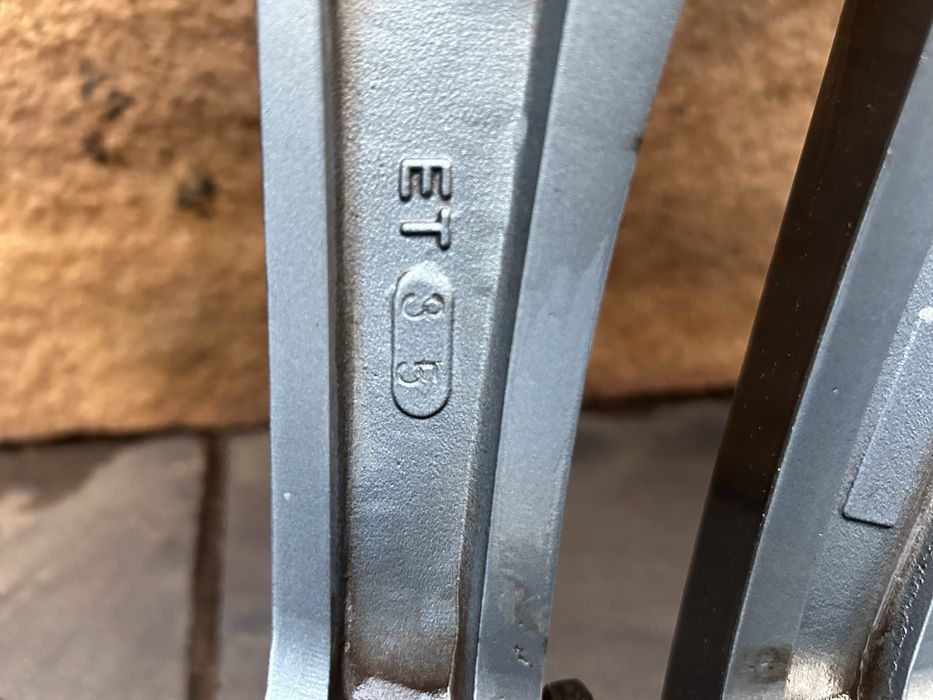 Продам диски R18