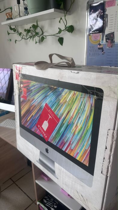 iMac 21.5” (2019)
