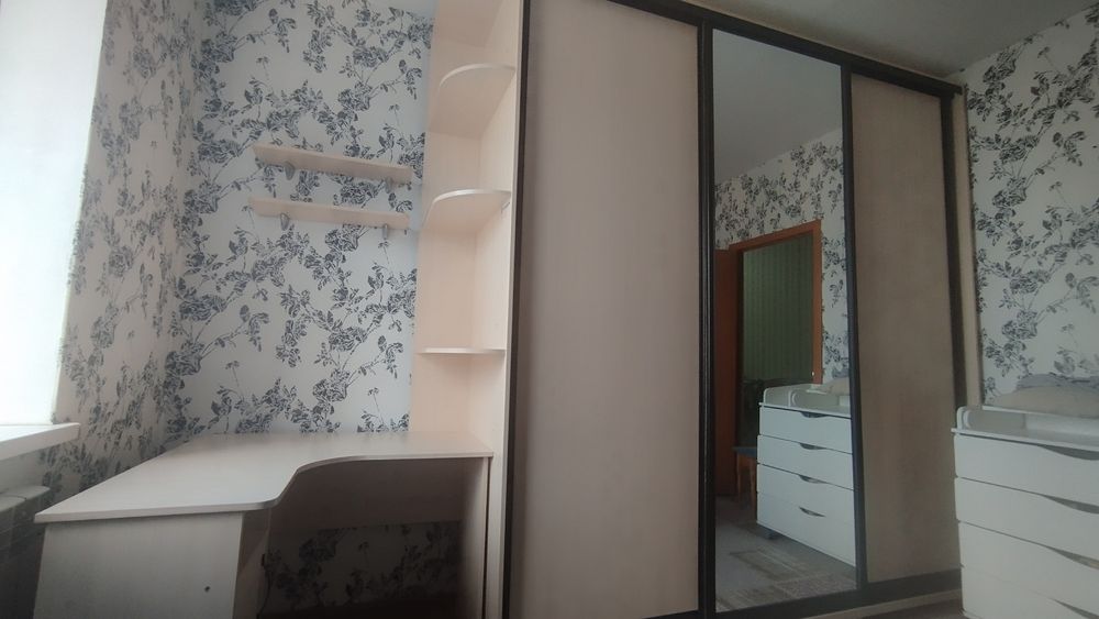 Вместительный шкаф купе