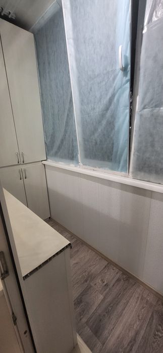 Сдам  трехкомнатную квартиру в центре