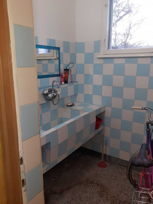 Двустаен апартамент в квартал Гагарин