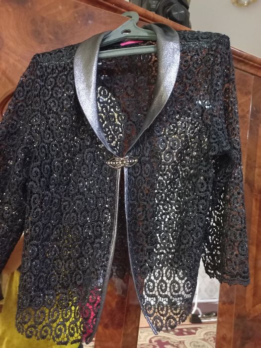 Платья, костюмы, красивые