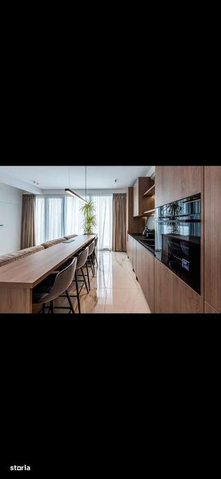 Penthouse 3 camere de închiriat!!