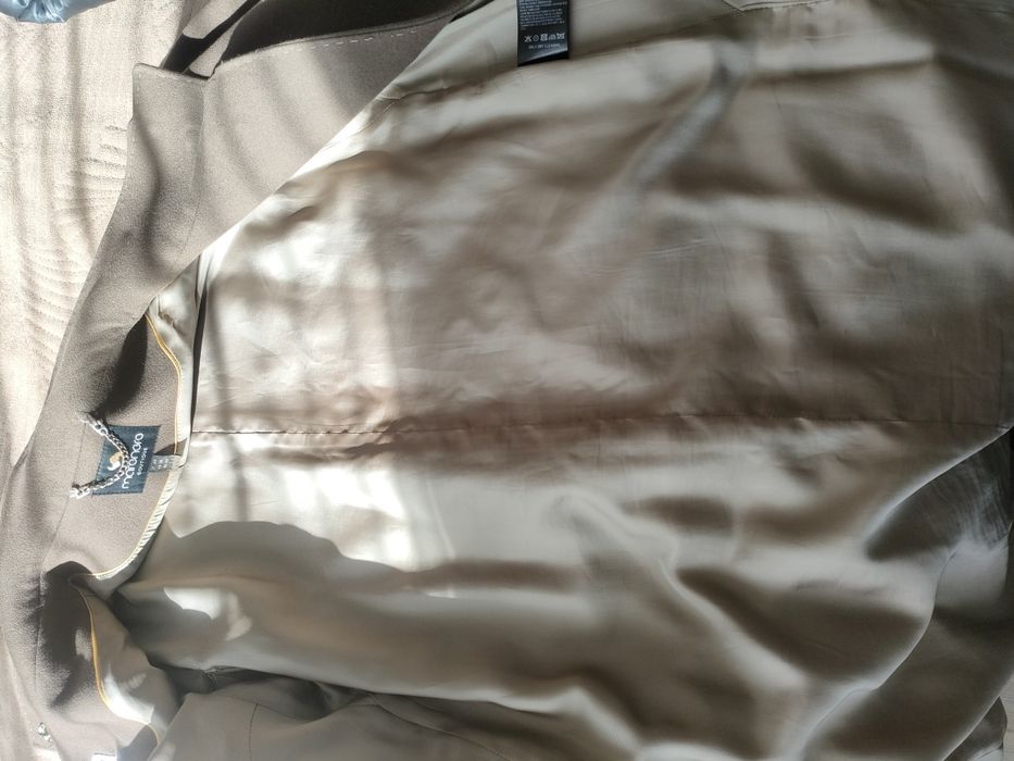 Продам осенее/весенее пальто