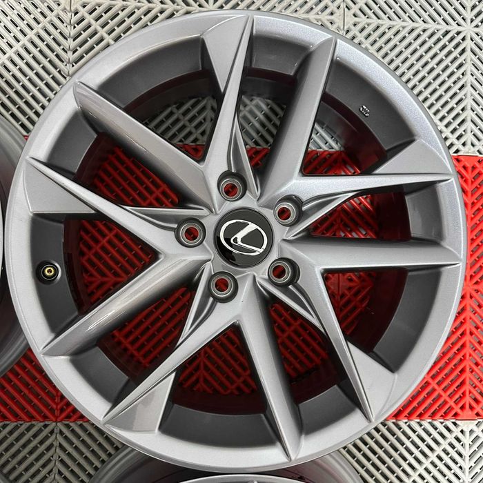 Jante Lexus LBX  R17 TVA 21% *Originale*