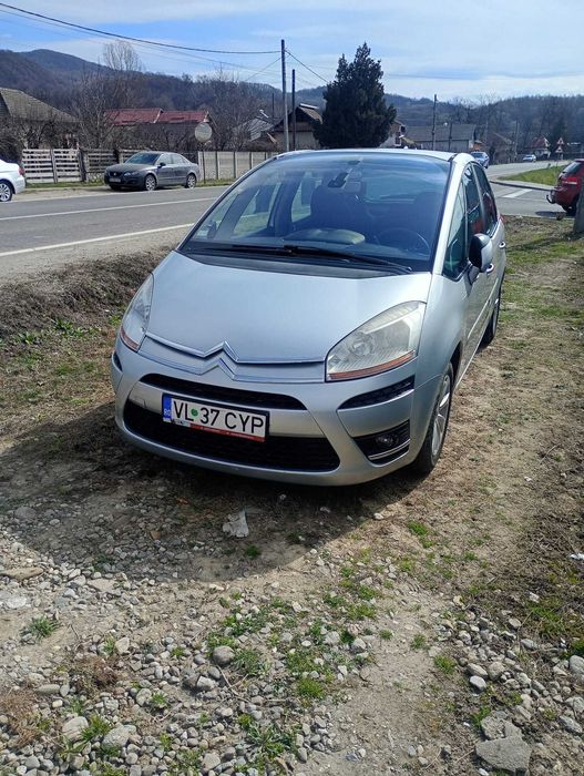 Mașină Citroen C4