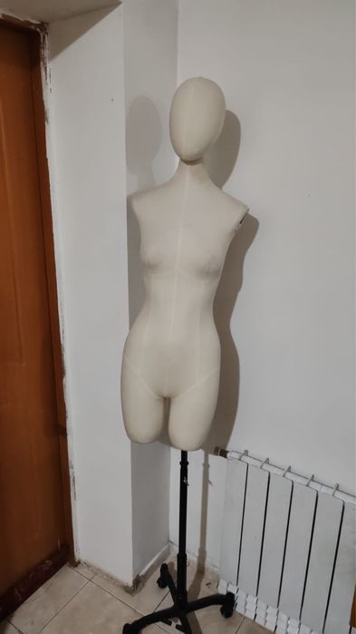 Манекены три вида б/у