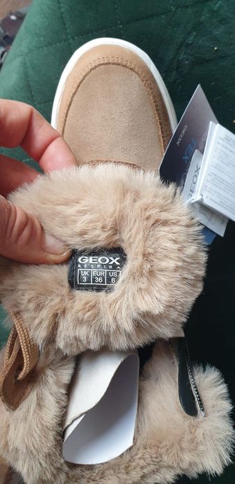 Ghete din piele Geox