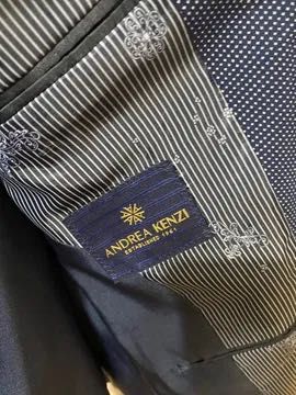 Мужской костюм тройка