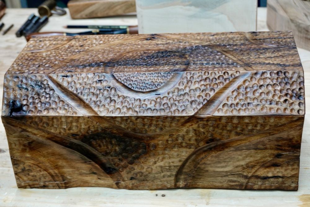 Cutii pentru bijuterii obiecte de lux din lemn masiv de nuc