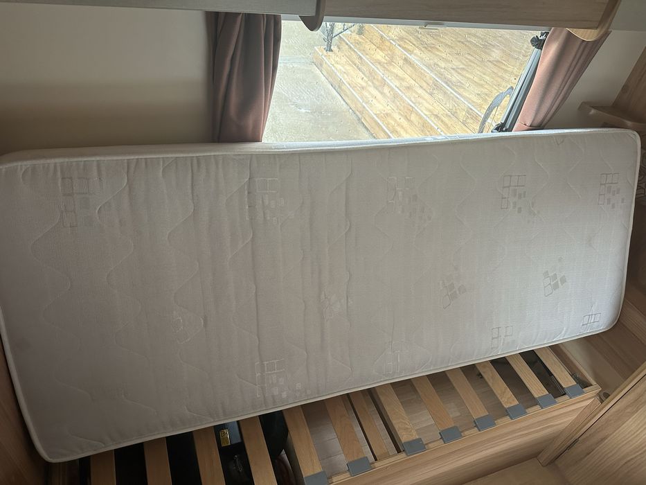 Матраци за каравана Bailey 550-4