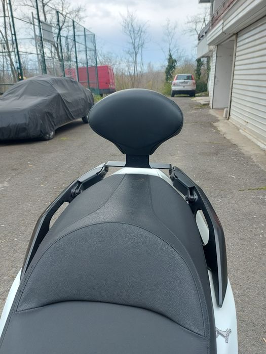 Облегалка за Honda Forza