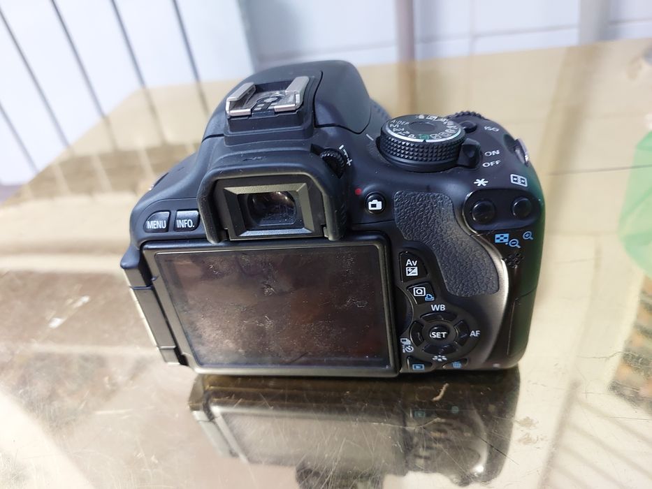 Фотоапарат Canon