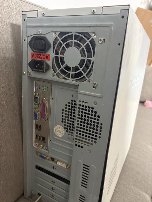 Продам компютер срочно