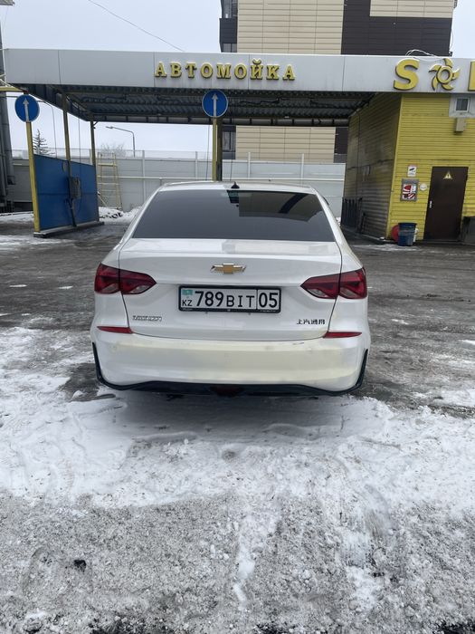 Продам шевролет монза