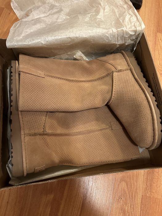 ugg w classic unlined tall perforated