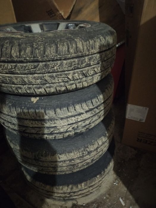 Продам резину R13