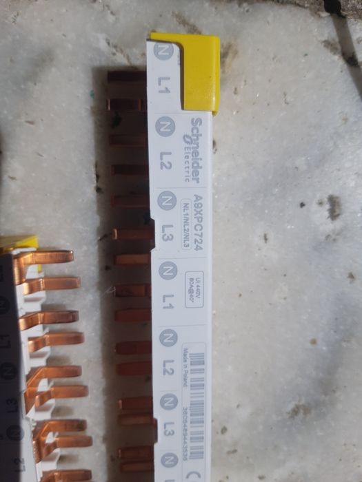 Pieptene schneider si bară  împamintare