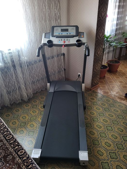 Продаётся беговая дорожка