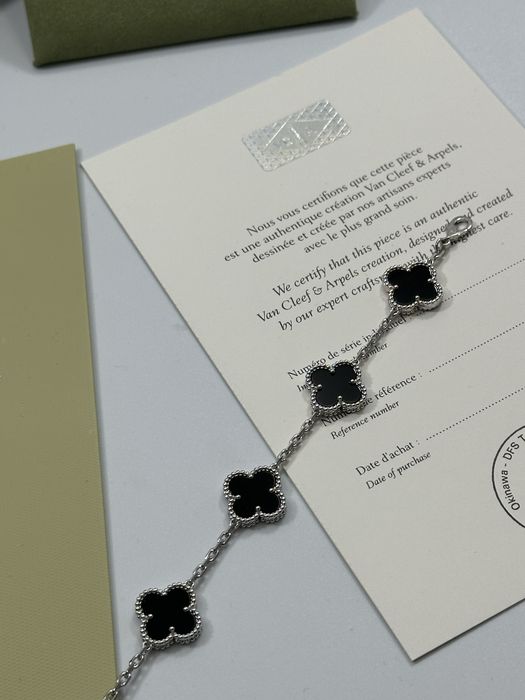 Brățară Van Cleef & Arpels 5 motifs White Gold 750 Onyx