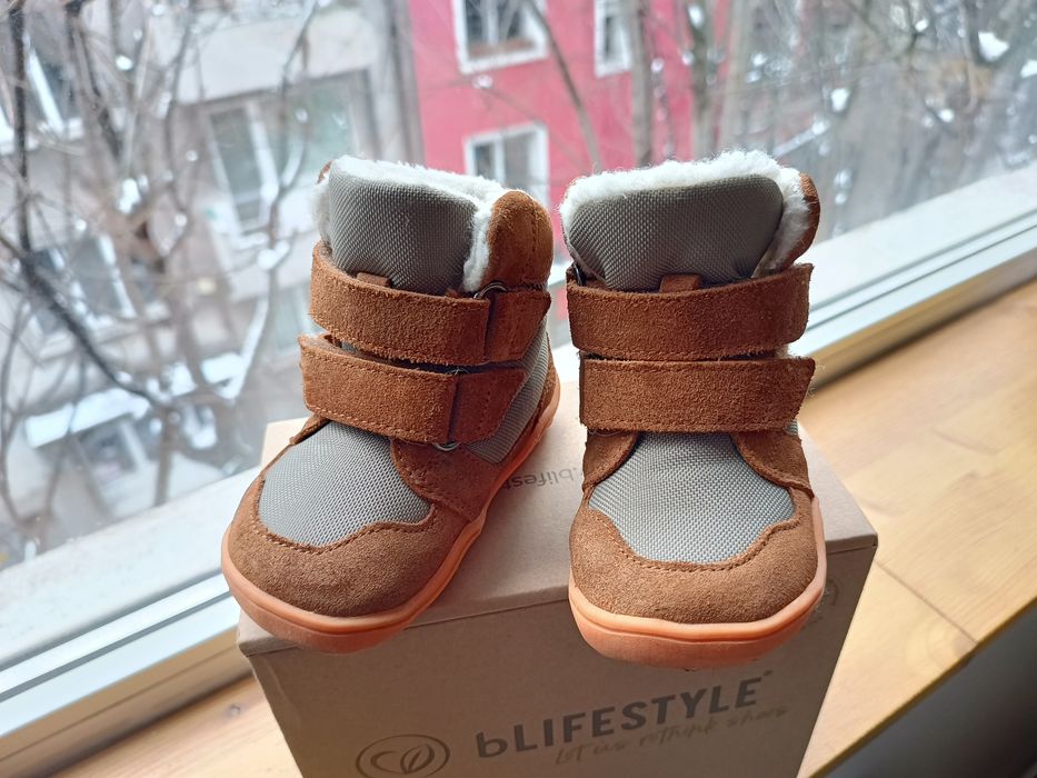 Продавам боси ботуши за момче или момиче bLIFESTYLE Eisbar размер 20.