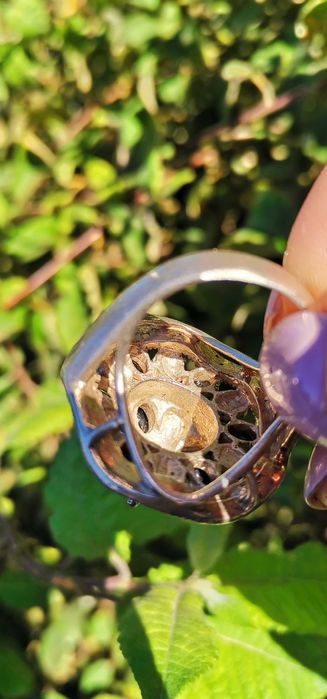 Inel realizat din argint 925, cu safire, marcasite, smarald!