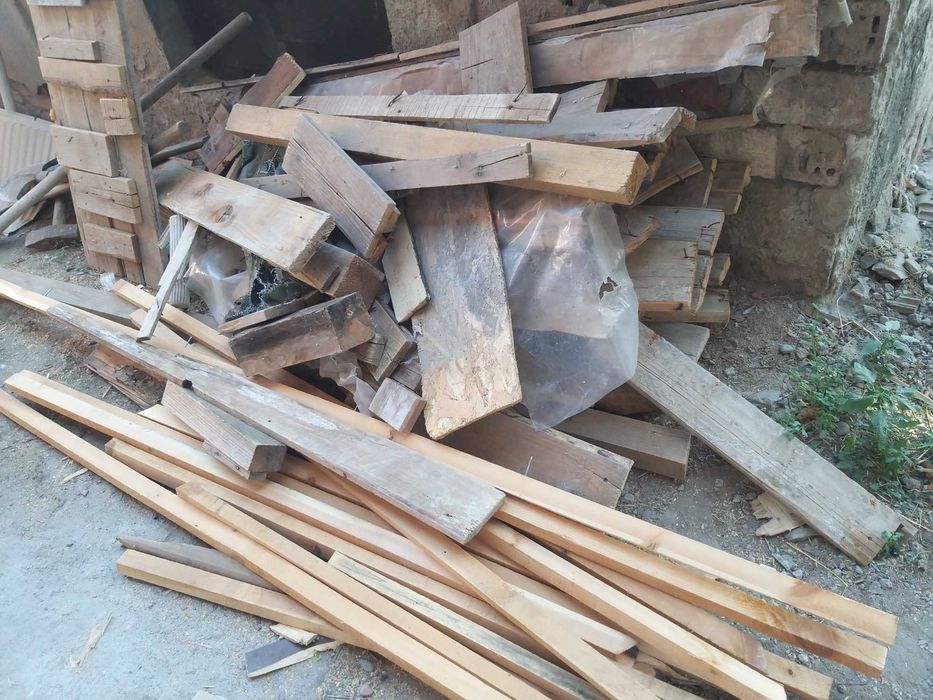Дърва за огрев от покрив