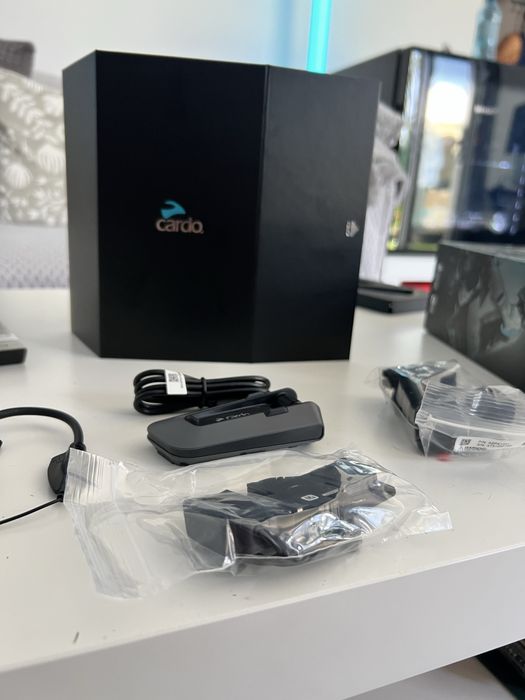 Sistem comunicare CARDO PACKTALK EDGE