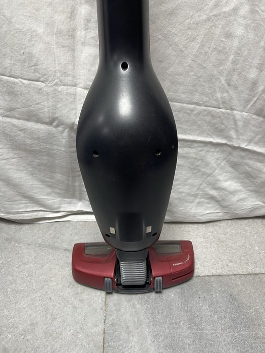 Права прахосмукачка 2 в 1 AEG