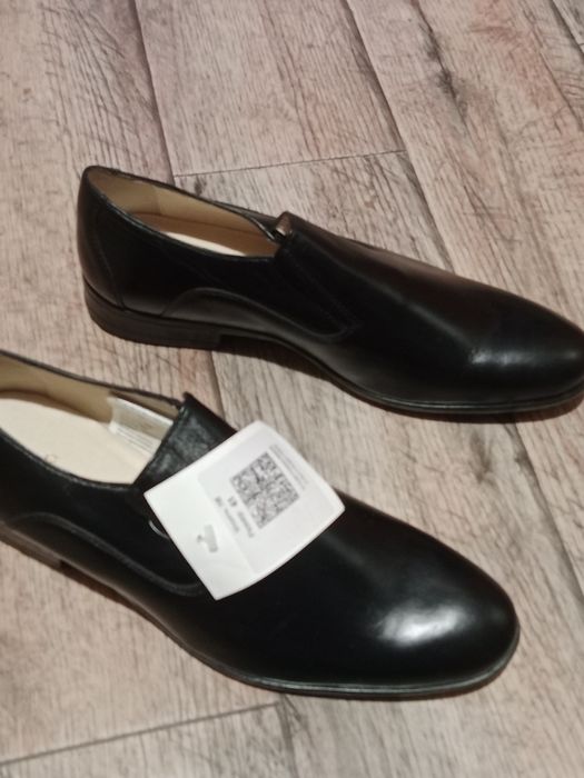 Туфли новые кожаные.