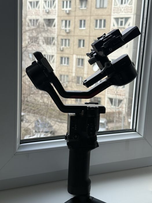 Стедикам Dji RS 4