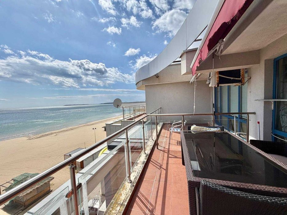 Двустаен апартамент с панорама море, Без такса, Първа линия, Разсрочено плащане