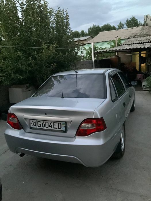 Nexia 2 sotiladi srochna