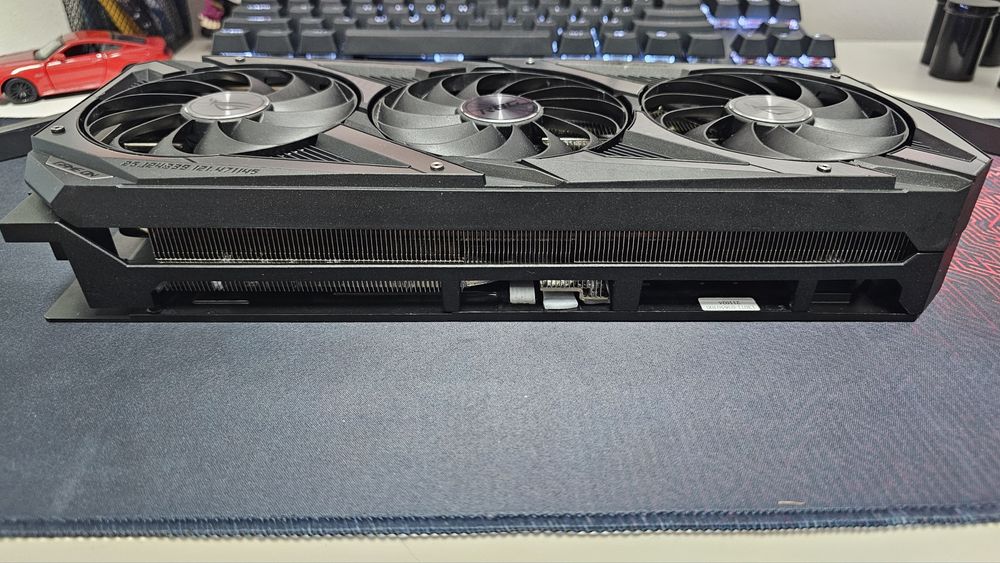 3090 Rog Strix охлаждане + вентилатори