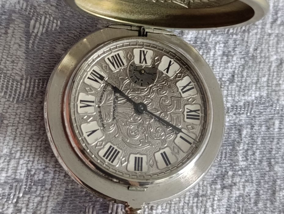 Продам карманные часы