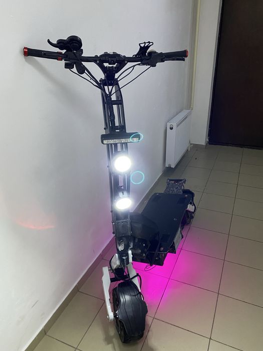 Электросамокат Ultron t128 plus