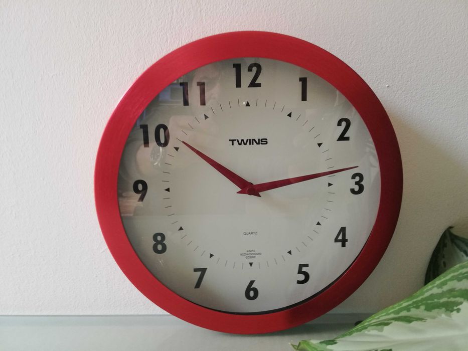 Ceas de perete austriac Twins, 25 cm, mecanism quartz premium Deli