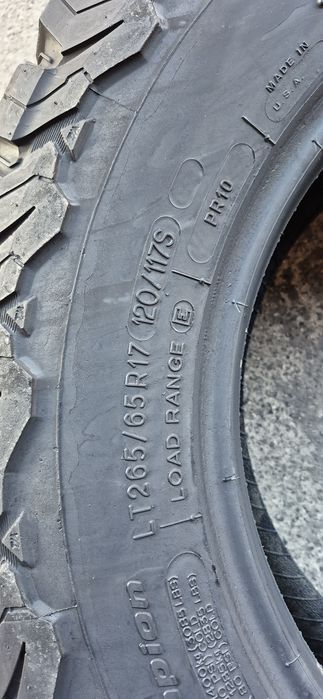 4 anvelope All-Terrain M+S BFGoodrich,265/65/17.Pretul este pe bucata.