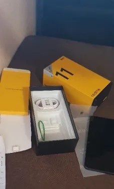 Смартфон Realme 11 5G