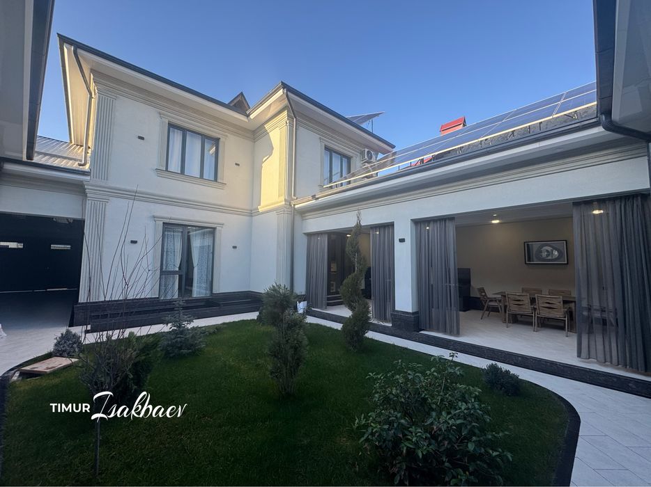 Продам ДОМ  ул.Циолковская 4 сотки