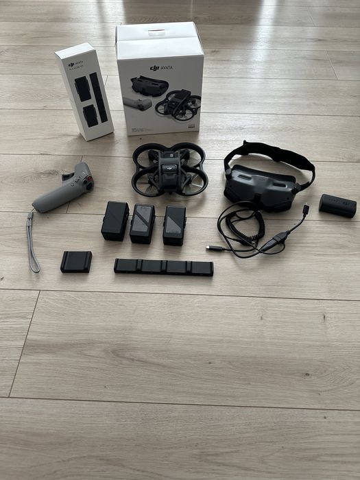 DJI Avata + Fly More Kit ca NOUA