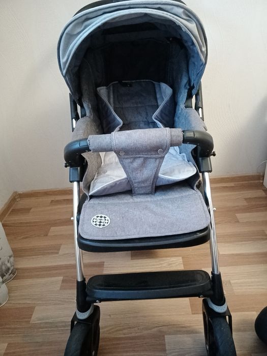 Продам коляску Всесезонную фирмы Monza