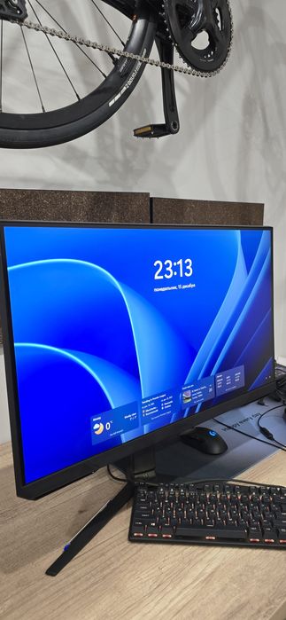 Монитор Samsung 27