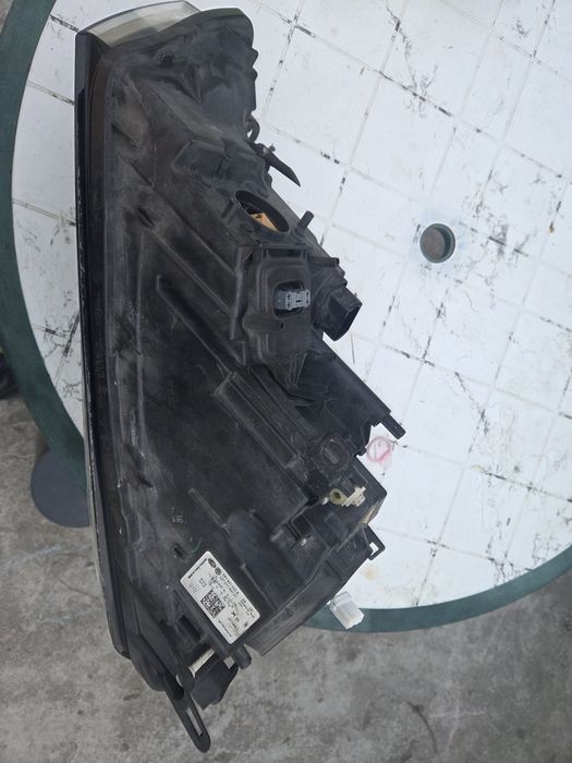 Ляв фар за VW Touareg 2014-7P1941033A