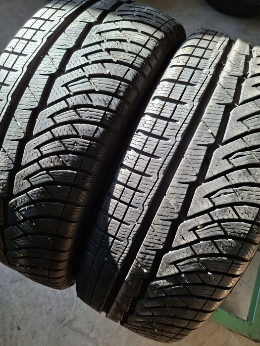 2 Anvelope  de iarnă 225 45 r18 Michelin